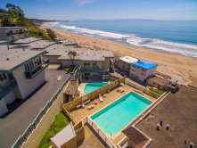 This is a view from condos on Rio Del Mar Blvd. in Aptos.  The boulevard has heavy traffic but no sidewalks.