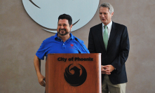 Councilmen Nowakowski and Waring providing opening comments.