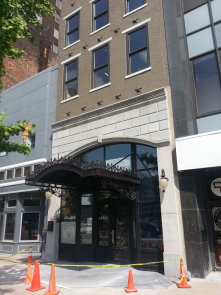 Nice renovation of a long-vacant building on Washington Street.  This may be the oldest commercial building in Indy.