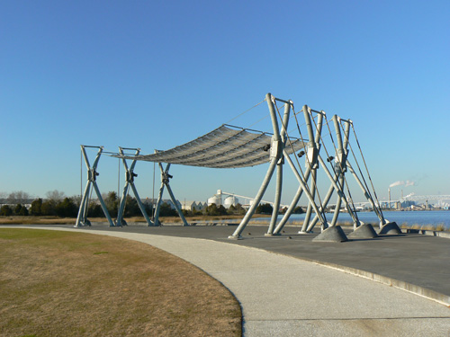 Here is another photo of the same park in N. Charleston. The sculptures also FUNCTION with the stage. COOL!