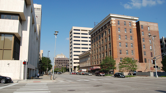 Parking in the Old Market