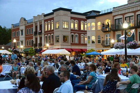 Mixed use development in a town square format that promotes civic gatherings and a sense of place. 