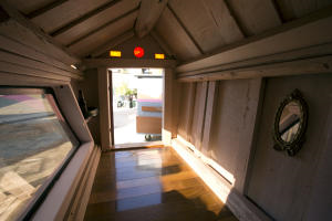 Make little Mobile Homes for Homeless 