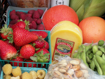 Promote Heart of the City Farmers Market's SNAP/EBT Program