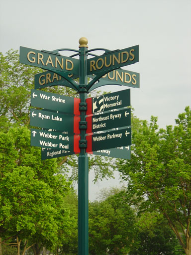 What would help you find your way on green routes?